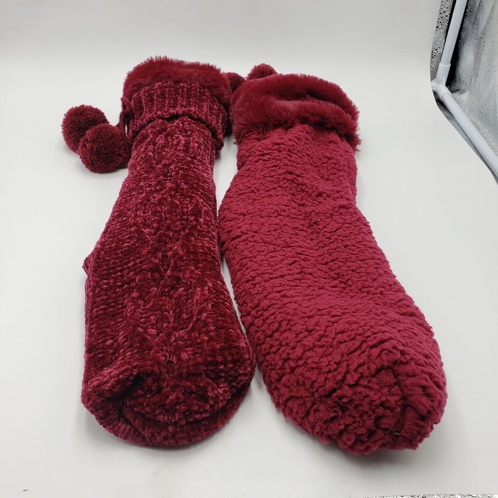 🩵JANE & BLEECKER wine red insulated thermal pompom non skid leg warmers